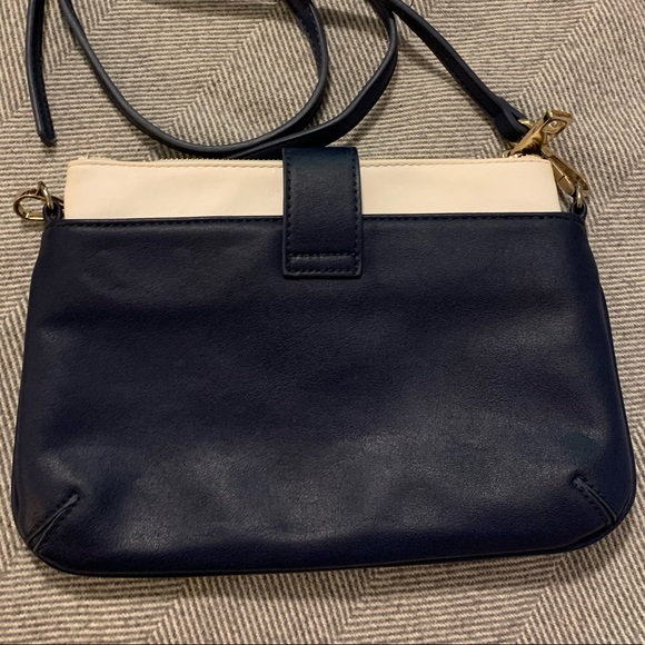 Vegan Leather Purse - Picture 3 of 6